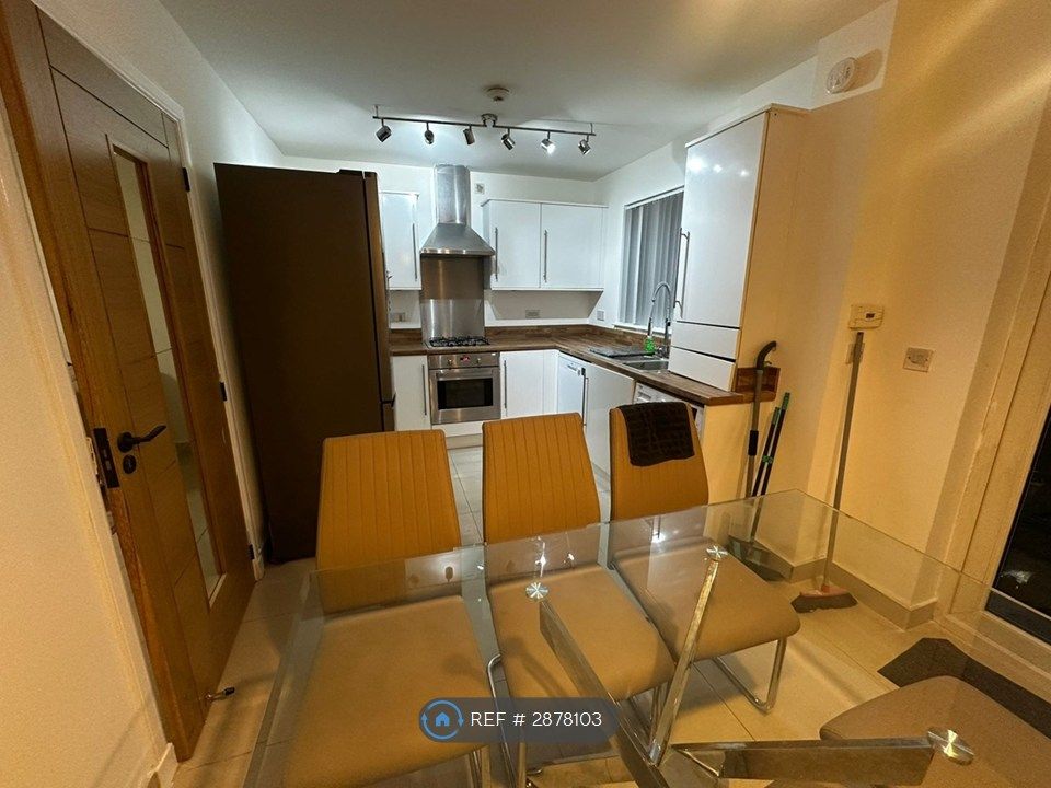 Additional image 5 of 3 bed terraced house to rentRigby Crescent, Glasgow G32