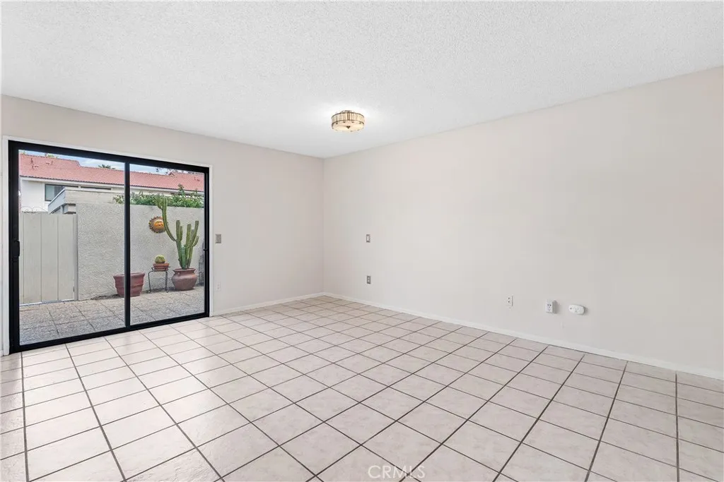 Additional image 16 of 2010 Lawrence Crossley Rd, Palm Springs, CA 92264