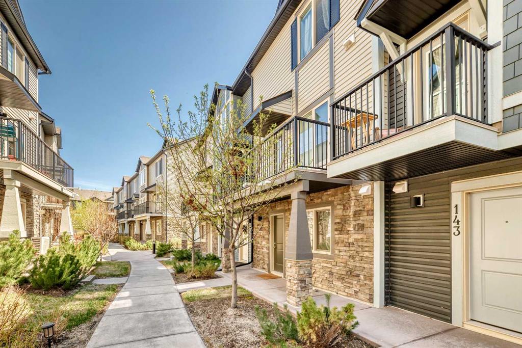 Additional image 3 of 139 Legacy Point SE, Calgary, AB, T2X3Z3