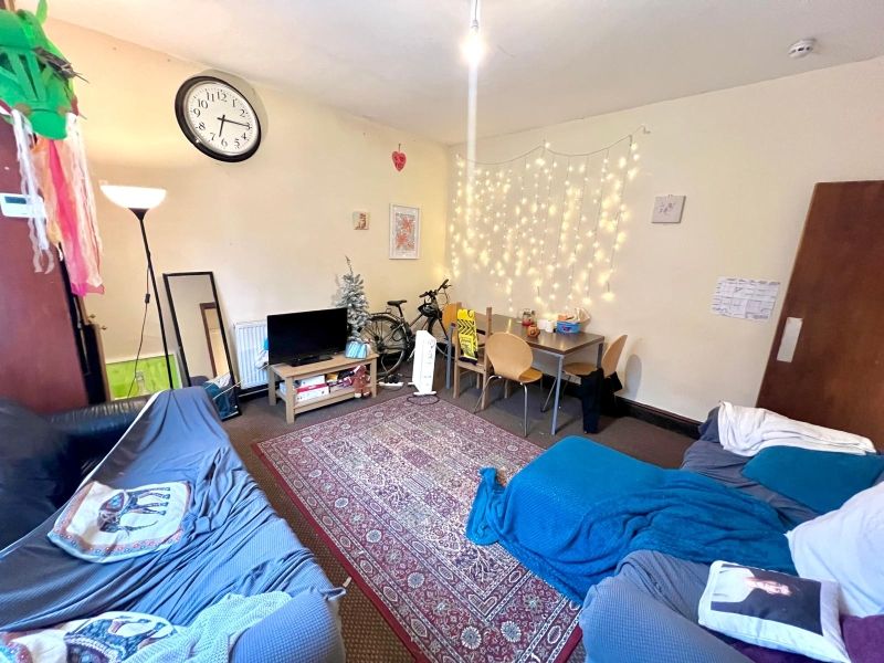 Additional image 8 of 5 bed shared accommodation to rentBranksome Place, Hyde Park, Leeds LS6