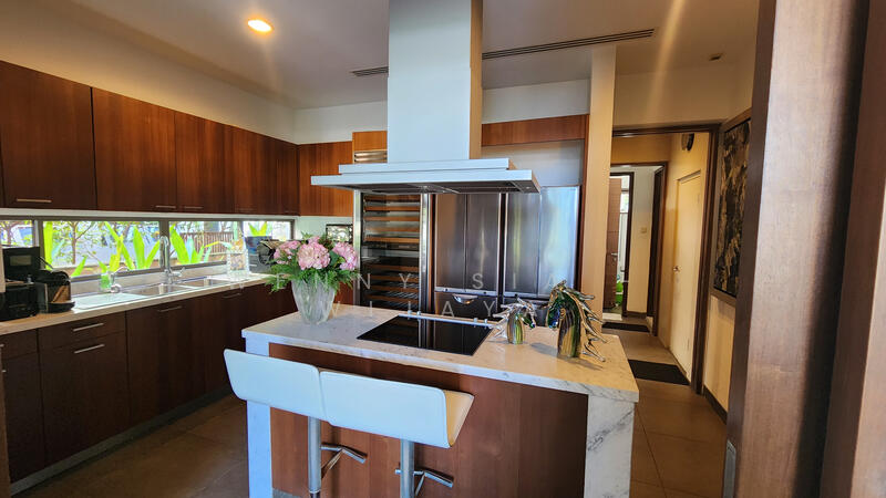 Coral Island photo 5