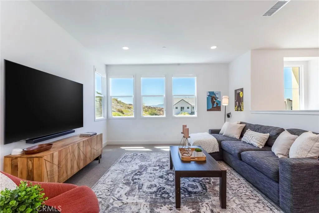 Additional image 82 of 17701 Ridgeline Court, Saugus, CA 91350