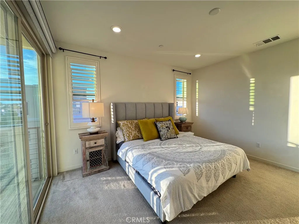 Additional image 35 of 179 Cadence, Irvine, CA 92618