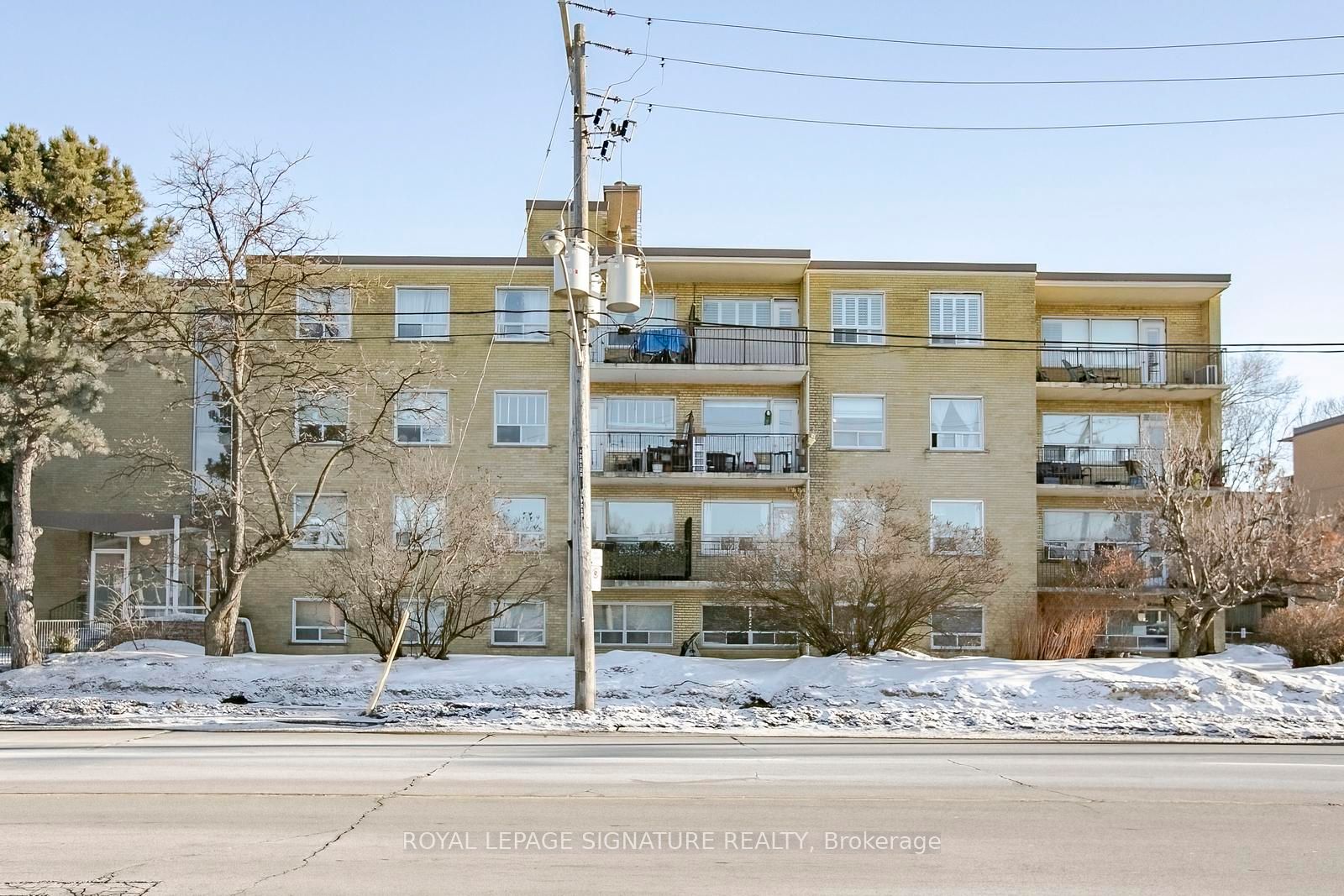 305-219 Wilson Avenue, Toronto, ON, M5M 3B2