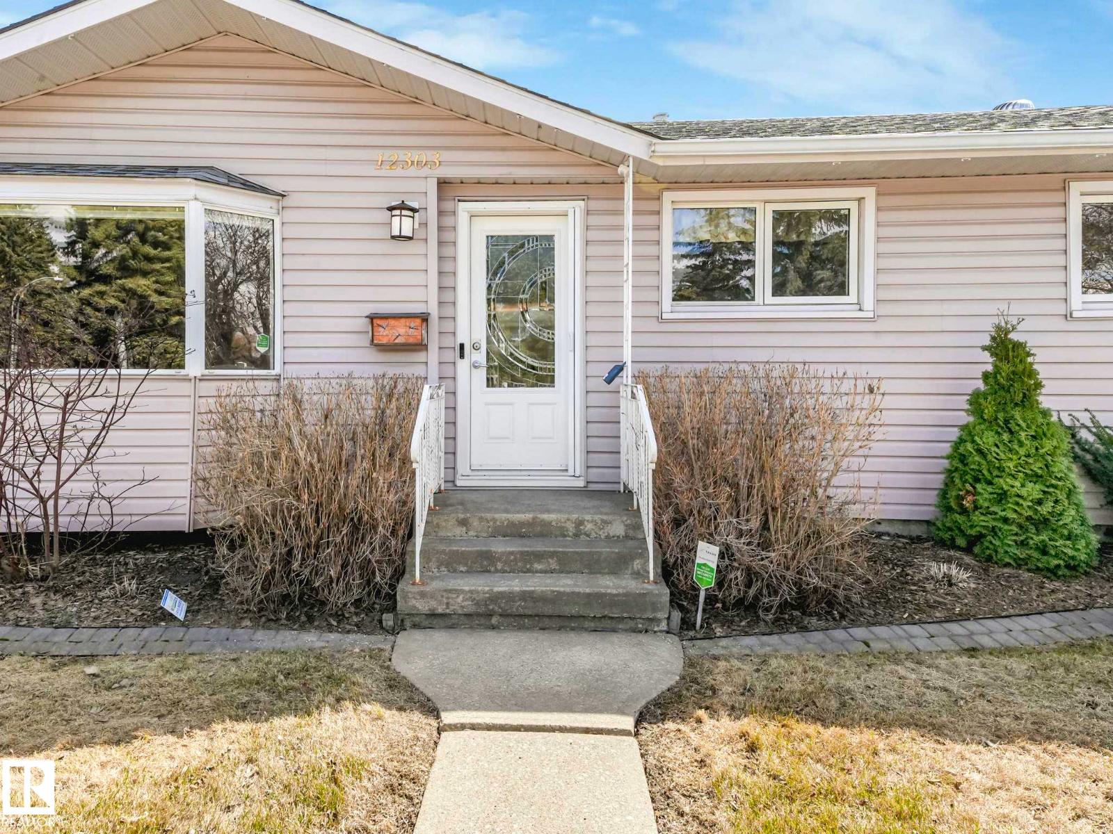 Additional image 3 of 12303 131 Avenue NW, Edmonton, AB, T5L3M9