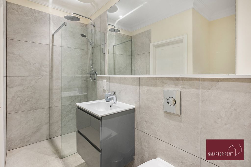 Additional image 12 of 2 bed flat to rentBurlington Avenue, Kew TW9