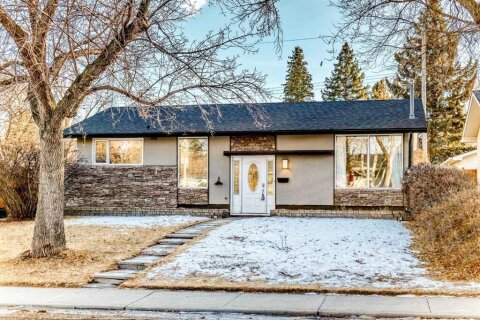 Additional image 7 of 2831 63 Avenue SW, Calgary, AB, T3E5J6