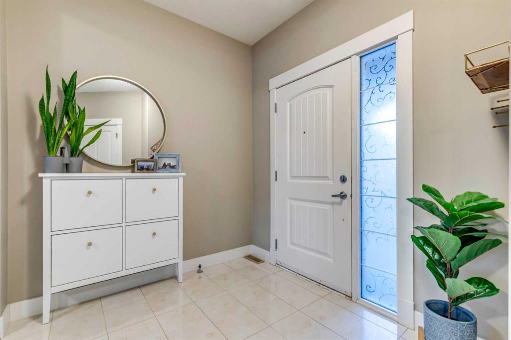 Additional image 4 of 490 Mahogany Manor SE, Calgary, AB, T3M 1V7