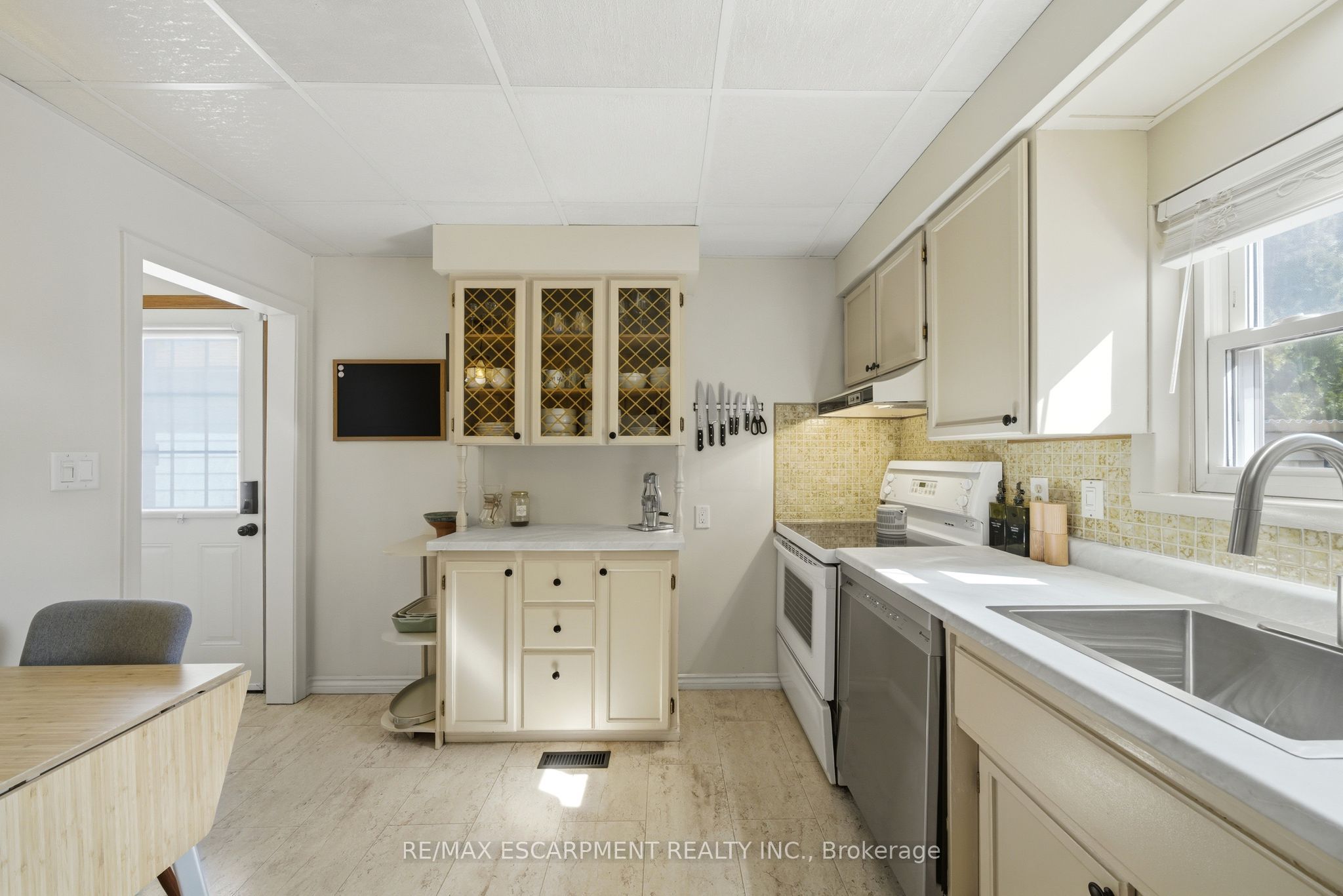 Additional image 5 of 752 Ninth Avenue, Hamilton, ON, L8T 2A6