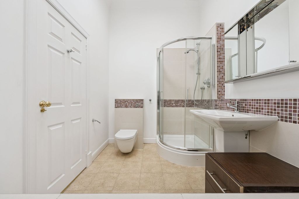 Additional image 20 of 6 bed town house for saleWestbourne Gardens, Dowanhill, Glasgow G12