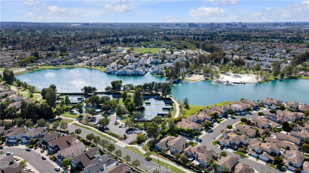 Additional image 122 of 336 Fallingstar, Irvine, CA 92614