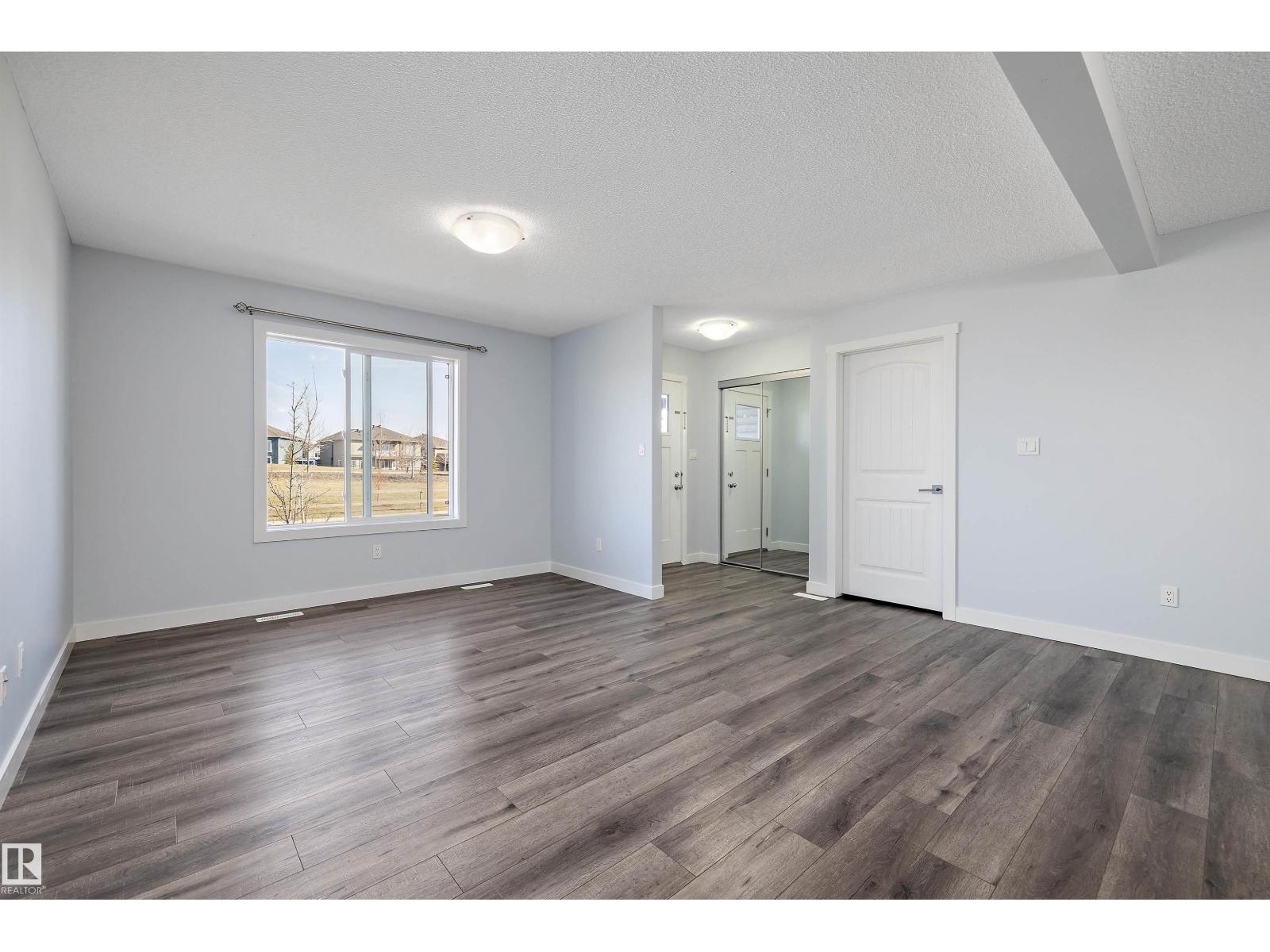 Additional image 5 of 2611 14 Avenue NW, Edmonton, AB, T6T2J2