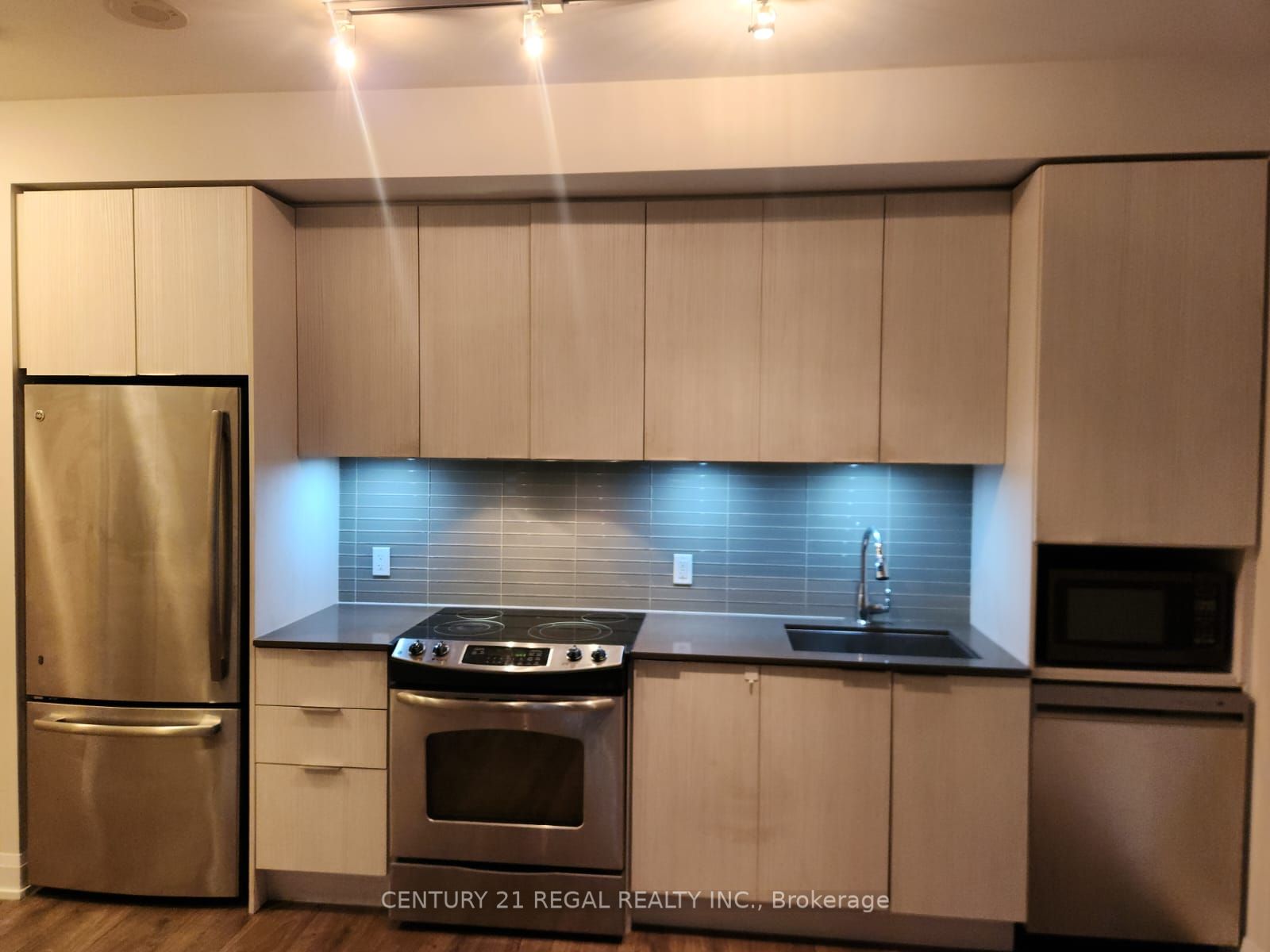 Additional image 3 of 509-110 Marine Parade Drive, Toronto, ON, M8V 0A3