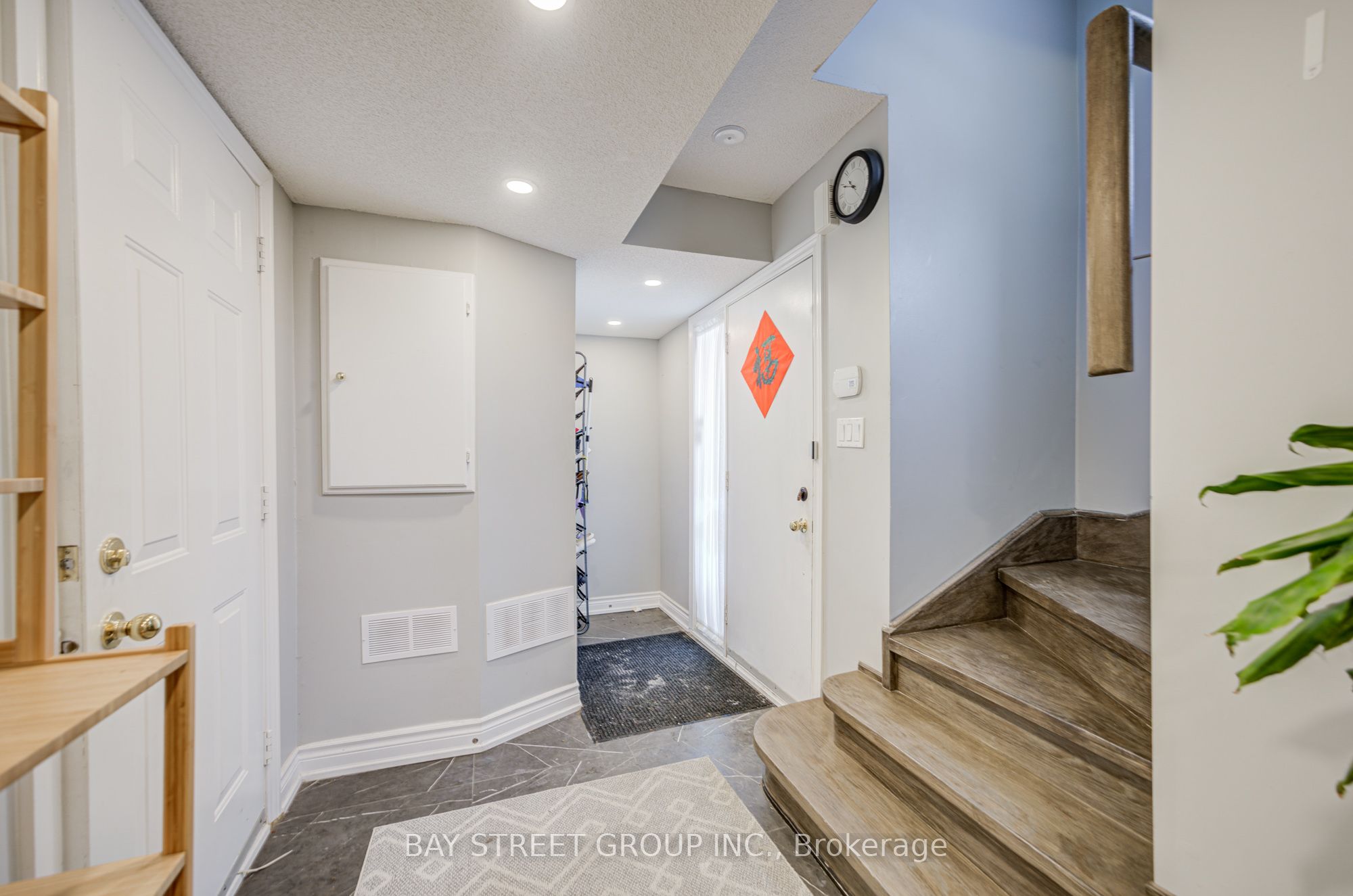 Additional image 2 of 52 Leitchcroft Crescent, Markham, ON, L3T 7W1