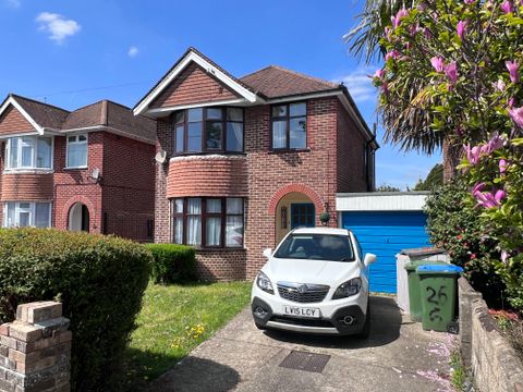 Butts Road, Sholing SO19