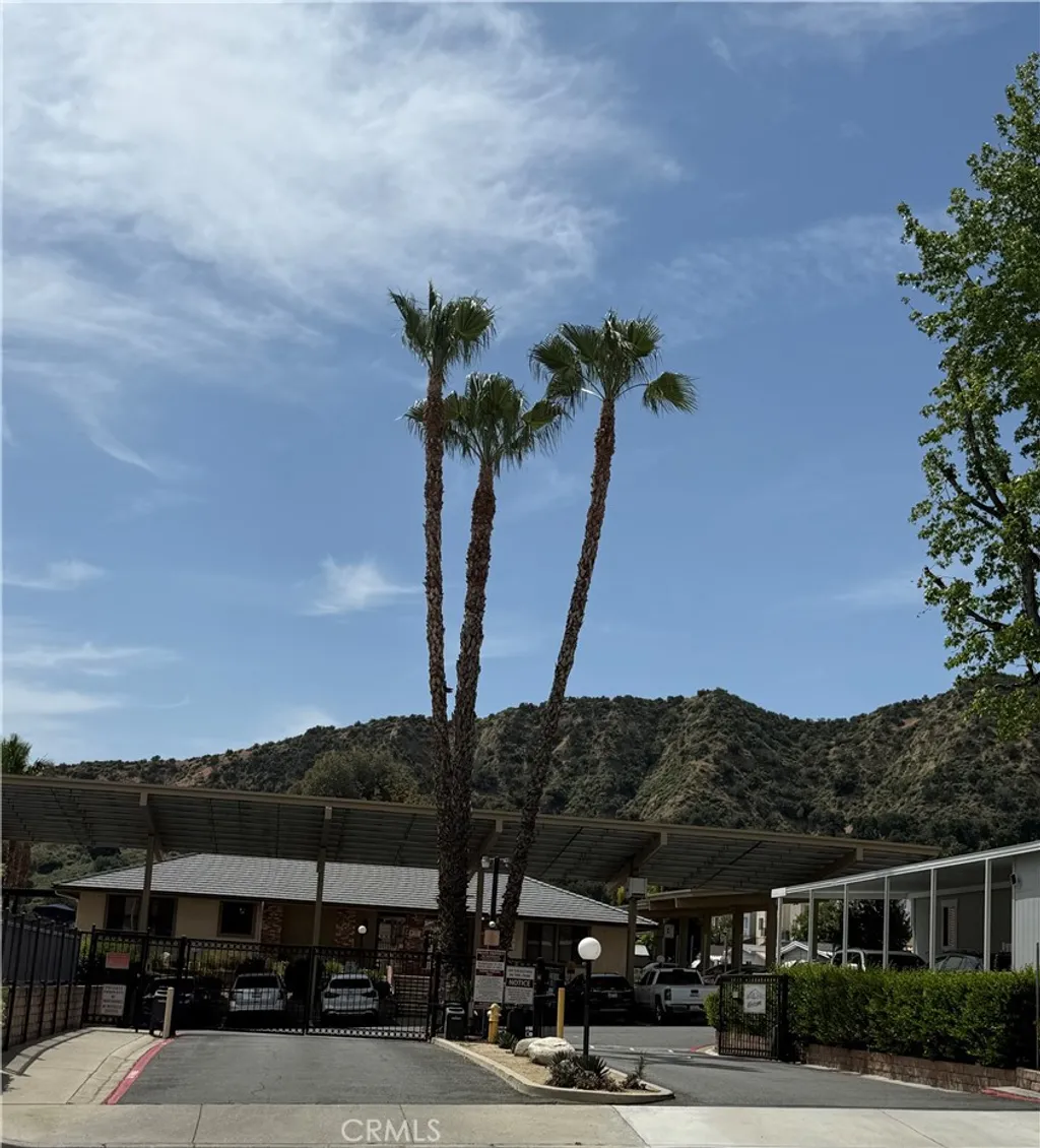 31255 Blue Sky Way, Castaic, CA 91384