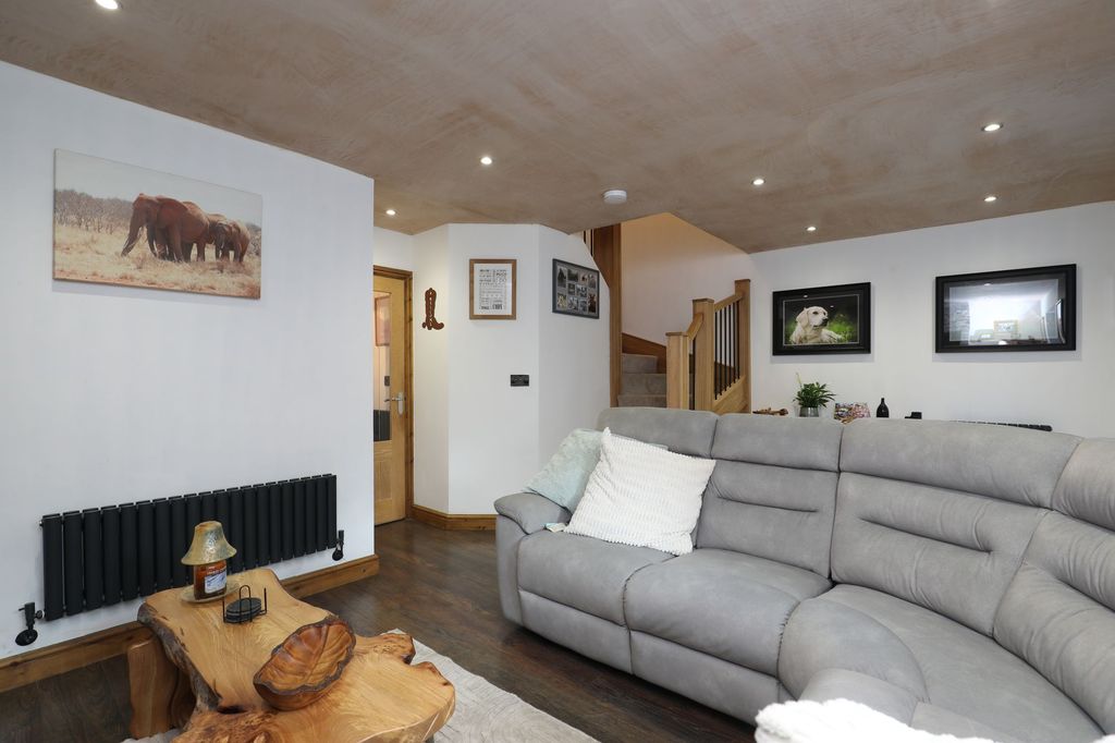 Additional image 6 of 3 bed detached house for saleLlys Pentre, Broadlands, Bridgend, Bridgend County CF31