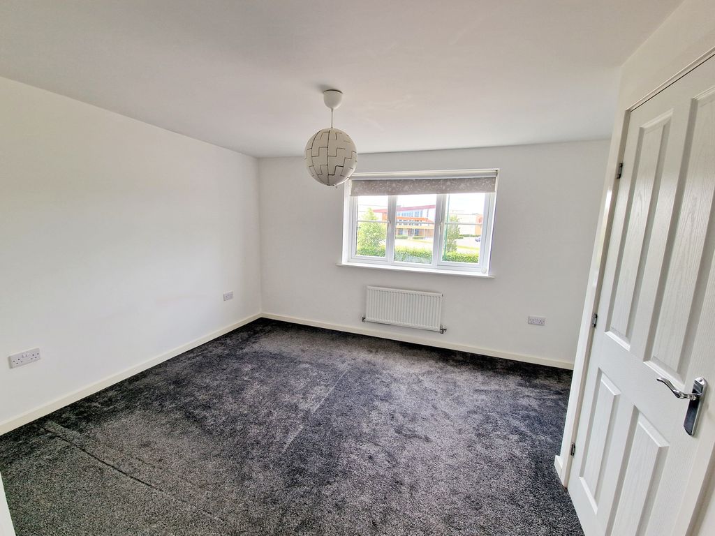 Additional image 8 of 4 bed property to rentBarnsdale Drive, Peterborough PE7