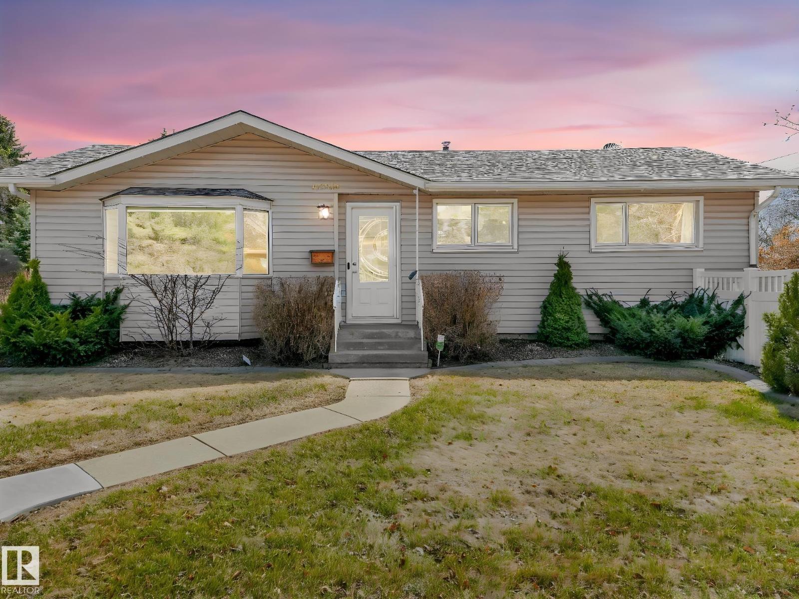 12303 131 Avenue NW, Edmonton, AB, T5L3M9