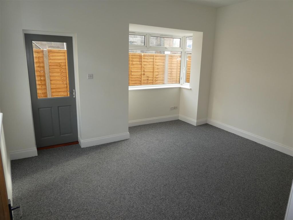 Additional image 3 of 2 bed end terrace house to rentLangley Road, Portsmouth, Hants PO2