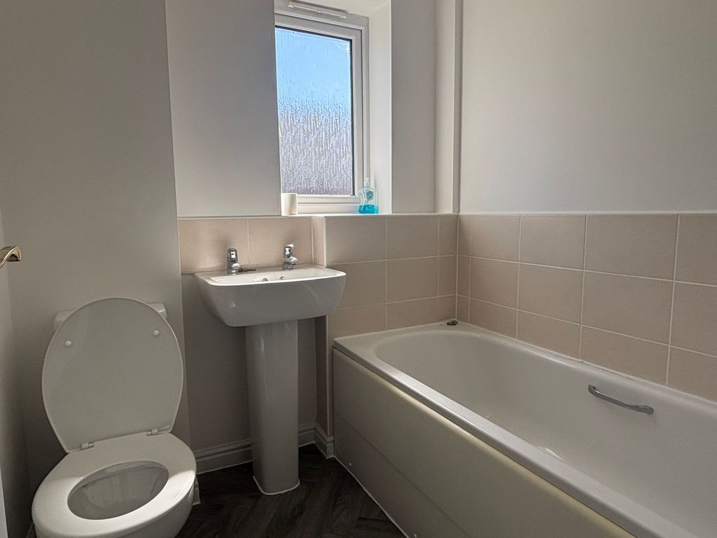 Additional image 13 of 3 bed semi-detached house to rentCefn Adda Close, Newport NP20