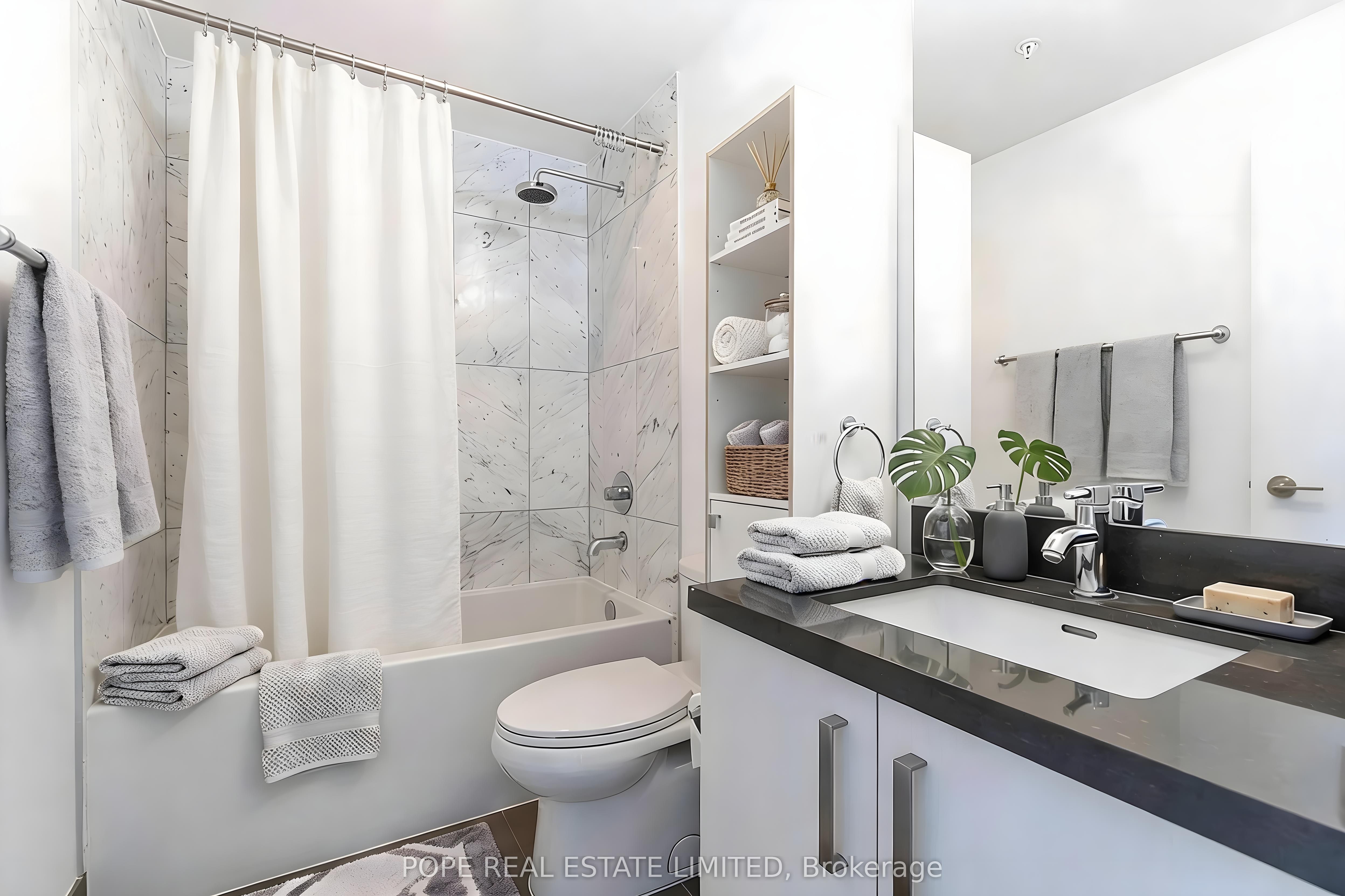 Additional image 4 of S217-455 Front Street E, Toronto, ON, M5A 1G9