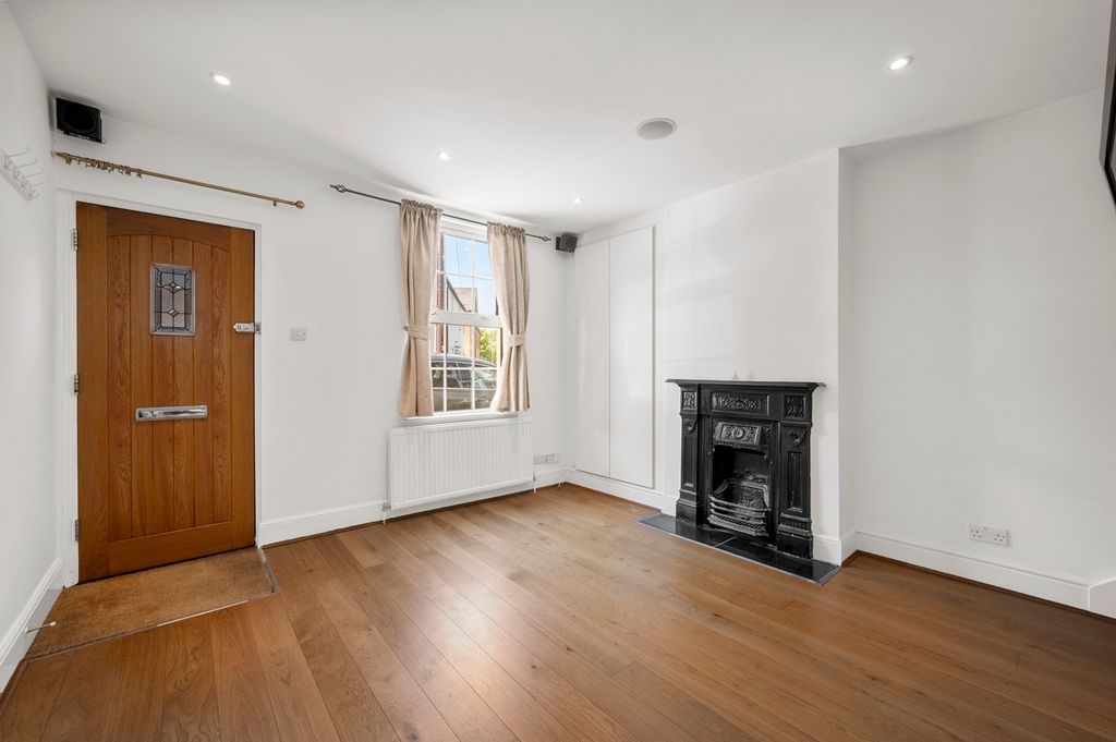 Additional image 18 of 2 bed terraced house for saleRadnor Road, Weybridge KT13