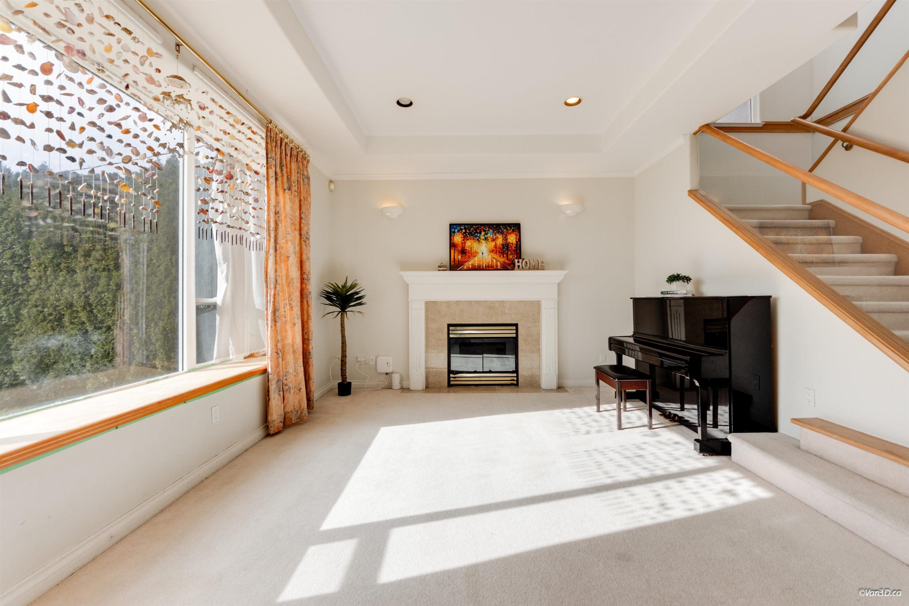 Additional image 4 of 5177 Carson Street, Burnaby, BC, V5J 2Z1