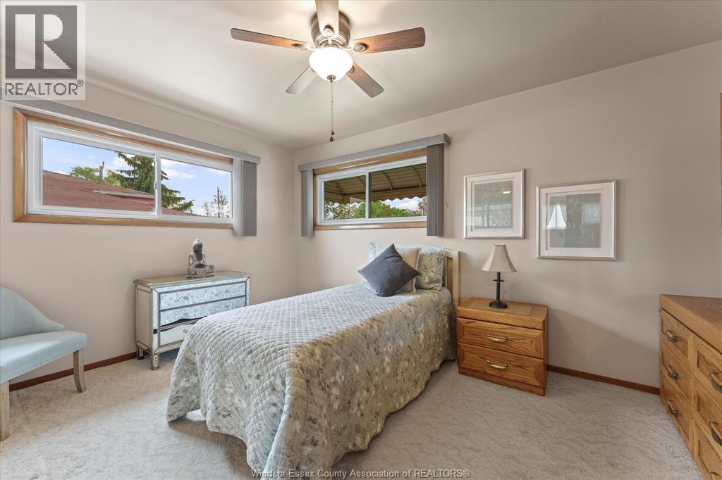 3574 Connaught Avenue, Windsor, ON, N9C2B9 photo 5