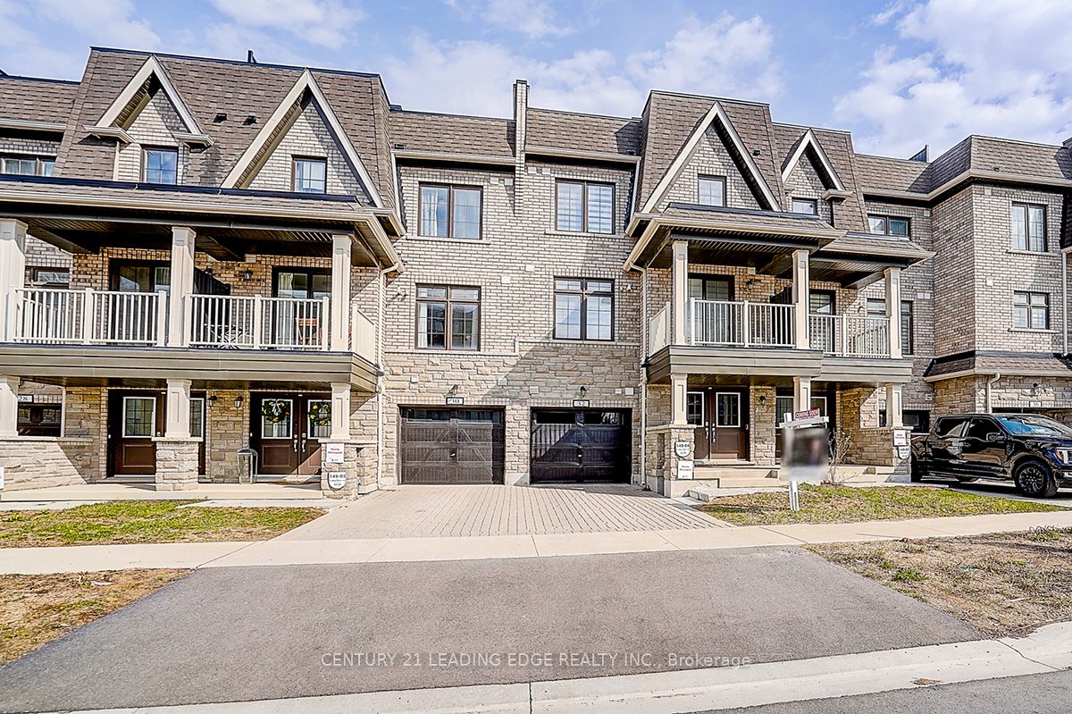 32 William Shearn Crescent, Markham, ON, L6C 3J4