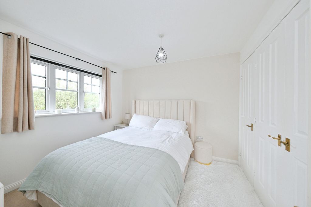 Additional image 11 of 3 bed semi-detached house for saleFisher Close, Sutton-In-Ashfield NG17