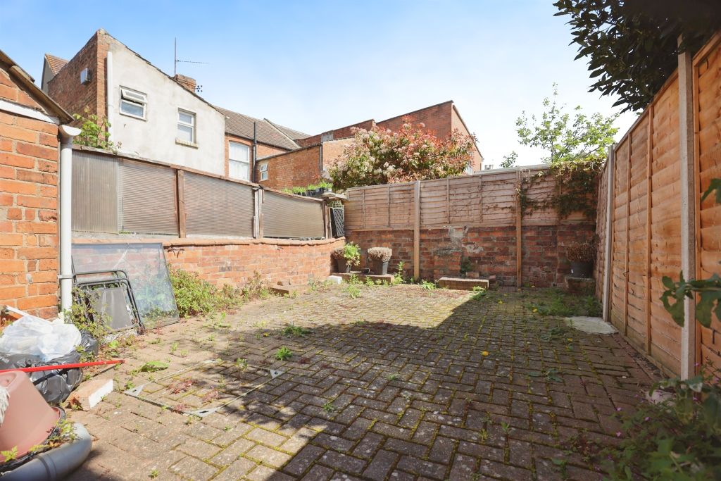 Additional image 15 of 3 bed flat to rentMilitary Road, Northampton NN1