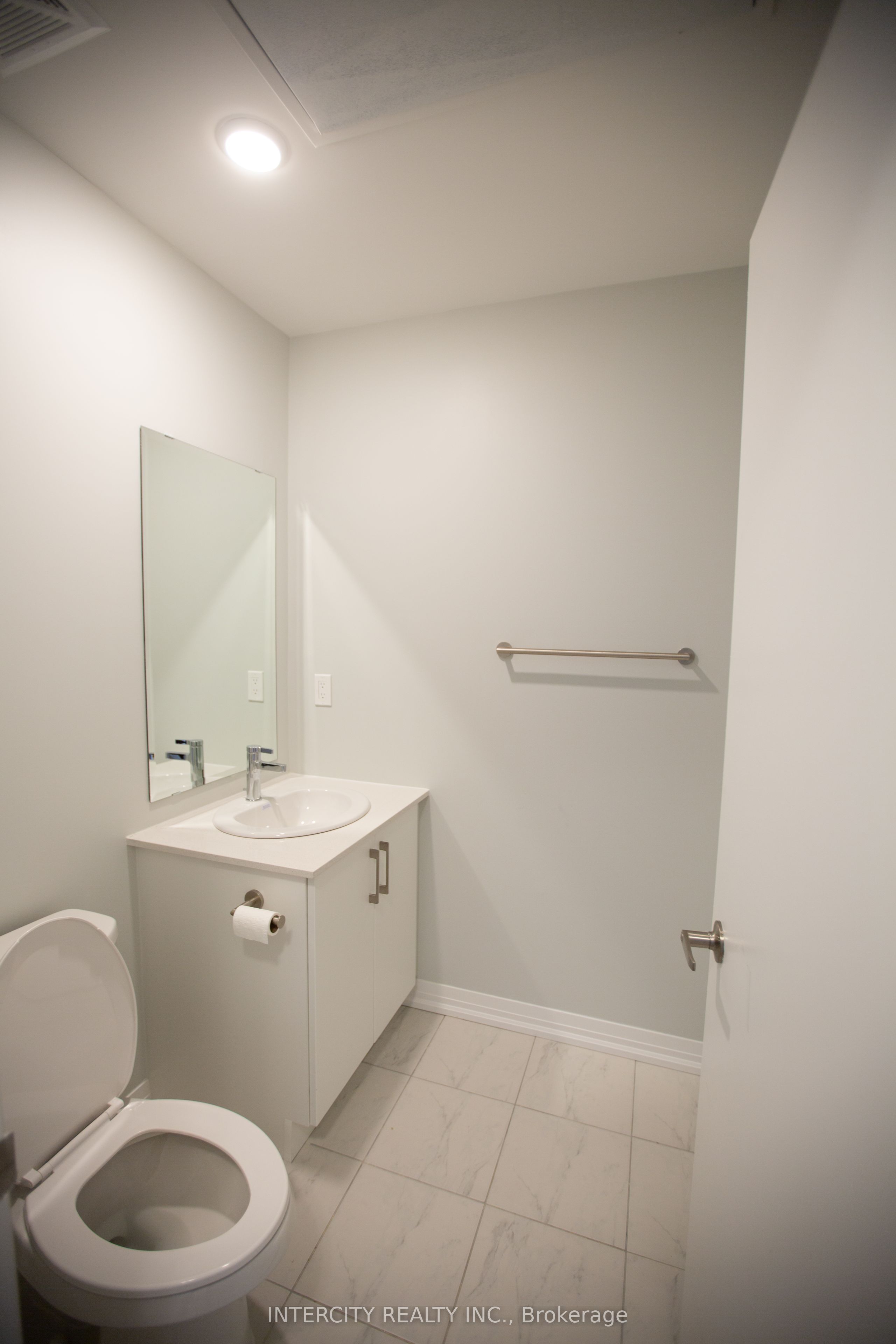 Additional image 4 of 210-1165 Journeyman Lane, Mississauga, ON, L5J 0B5