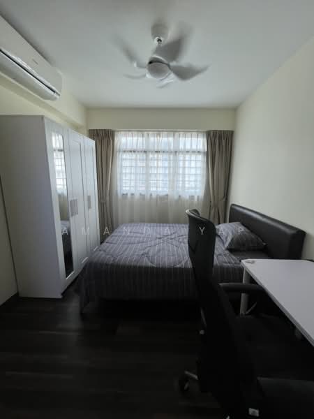 698A Jurong West Central 3 photo 3