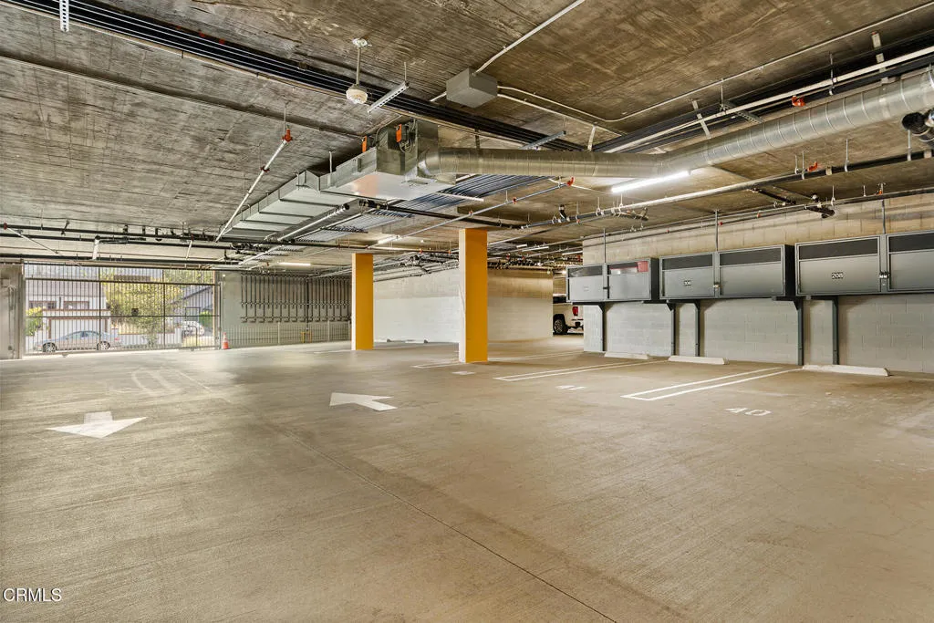 2608 Honolulu Avenue Unit 208, Montrose, CA 91020