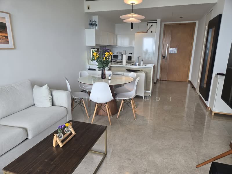 18 Marina Boulevard photo 3