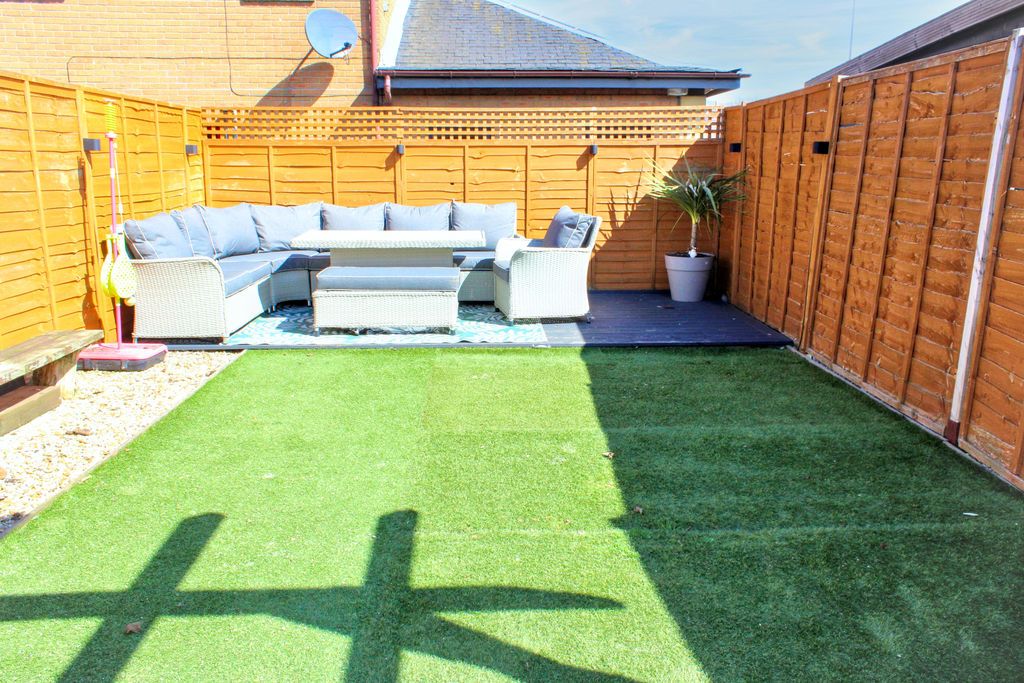 Additional image 15 of 2 bed flat for salePark Place, Alloa FK10