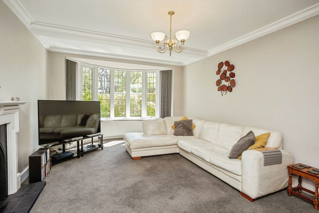 Additional image 9 of 5 bed detached house for saleDovedale Road, West Bridgford, Nottingham, Nottinghamshire NG2