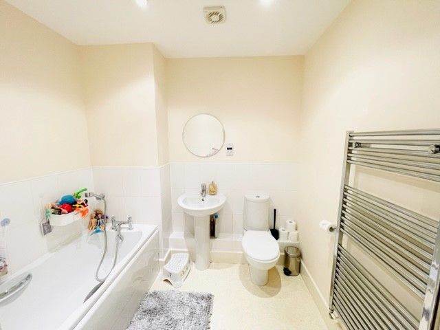 Additional image 9 of 2 bed flat to rentMartingale Way, Bristol BS20