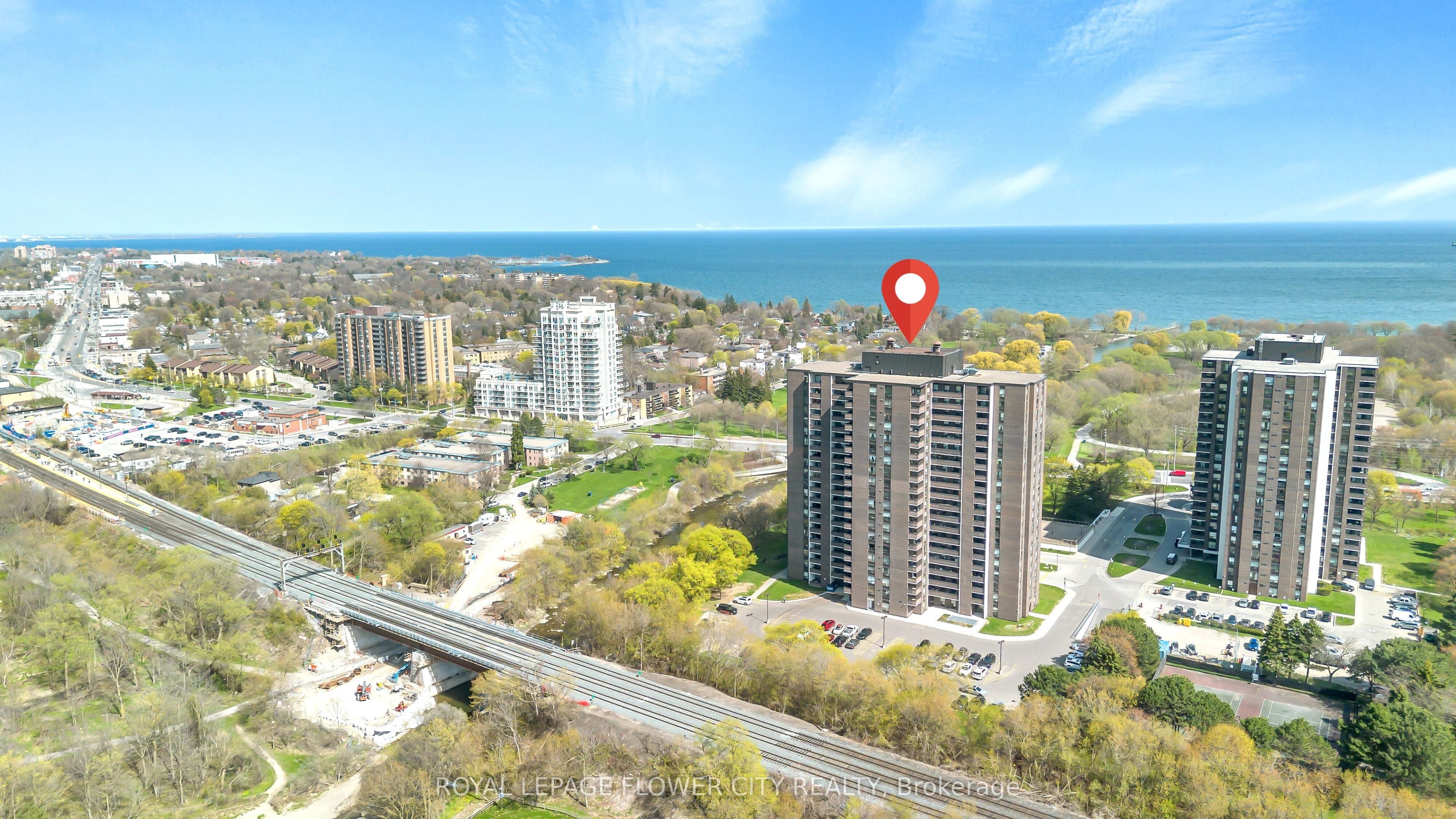 Additional image 4 of 305-1535 Lakeshore Road E, Mississauga, ON, L5E 3E2