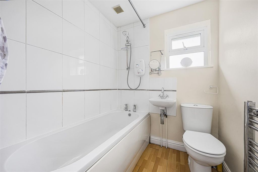 Additional image 15 of 3 bed semi-detached house for saleFawley Road, Reading RG30