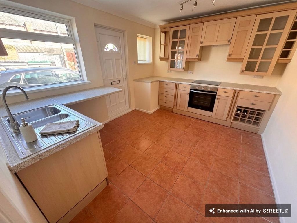 2 bed terraced house to rentChestnut Street, Ashington NE63
