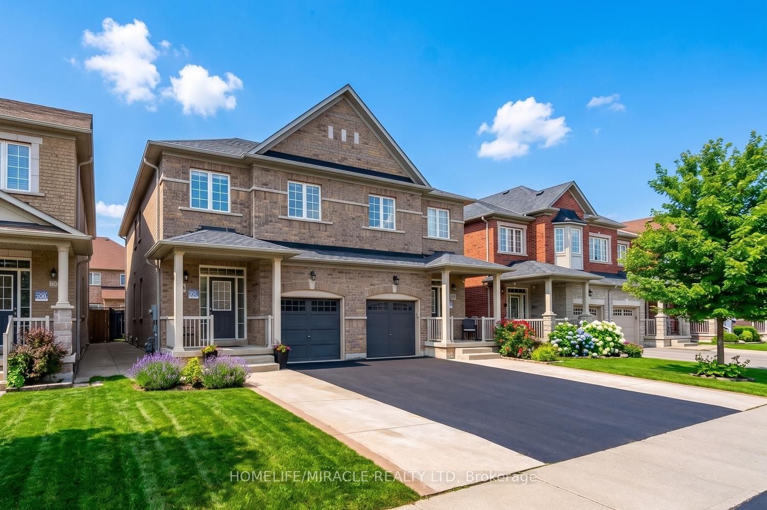 22 Altura Way, Brampton, ON, L6P 4A1 photo 2