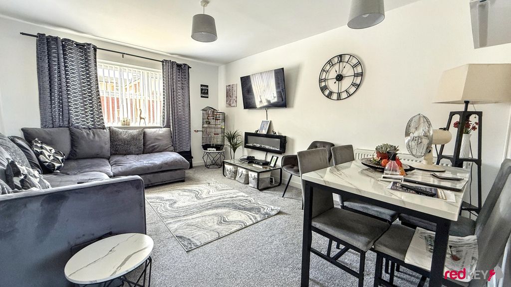 Additional image 2 of 2 bed flat to rentArgosy Way, Newport NP19