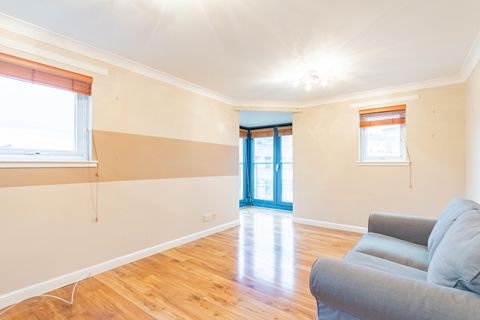 Rennies Isle, Edinburgh EH6