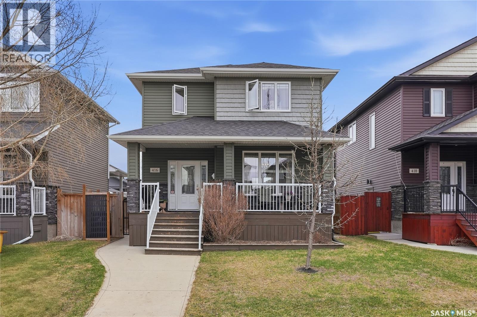 416 Golden Willow WAY