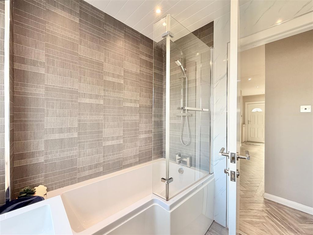 Additional image 15 of 3 bed detached bungalow for saleFergus Gardens, Hamilton ML3