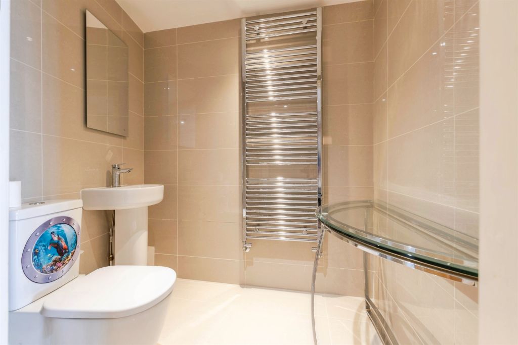 Additional image 9 of 4 bed penthouse for saleFleet Avenue, Hartlepool TS24