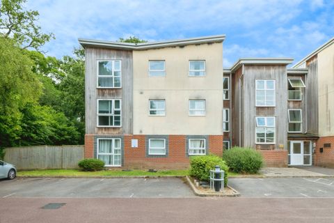 Berwick Close, Southampton SO16