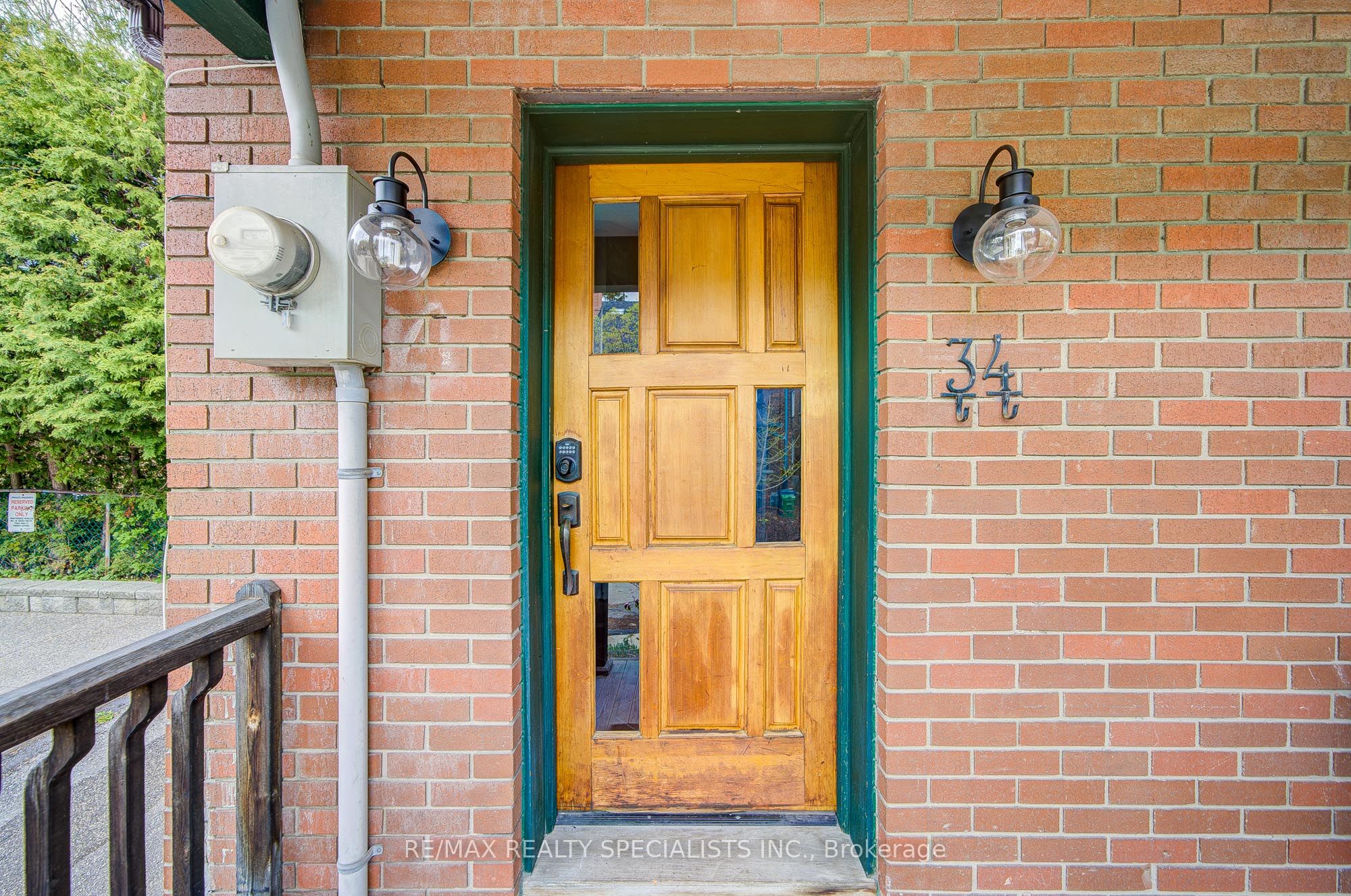 Additional image 3 of 34 Saunders Avenue, Toronto, ON, M6R 1B8